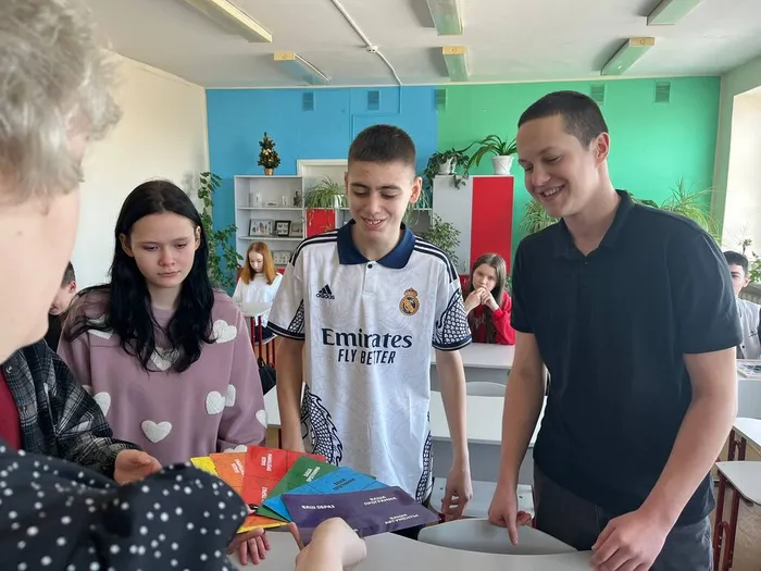 photo_5314749474926617365_y